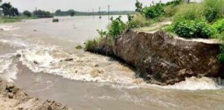 Bihar Flood: बगहा में गंडक नदी ने पार किया Highest Flood Level, चंपारण तटबंध में 10 मीटर का Breach