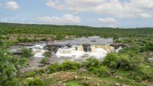 Manjhar Kund Bihar: बिहार के इस झरने पर हर साल क्यों जुटते हैं श्रद्धालु? जानिए मांझर कुंड की पूरी कहानी