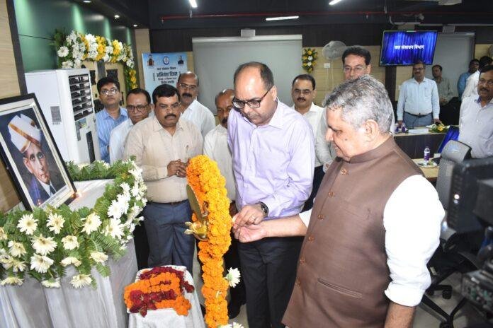 Bihar Engineers Day 2026: बाढ़ से तटबंध बचाने वाले इंजीनियरों की मेहनत का जिक्र, अभियंता दिवस पर मिला सम्मान