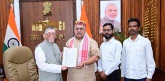 Jharkhand Governor Meeting: झारखंड के विश्वविद्यालयों पर राज्यपाल से मंथन, शिक्षा व्यवस्था और छात्र हित पर हुई बात