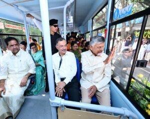 Tirumala Electric Buses: अनंत अंबानी का वादा पूरा, रिलायंस फाउंडेशन ने TTD को सौंपीं 25 इलेक्ट्रिक बसें | 22Scope News Tirumala Electric Buses