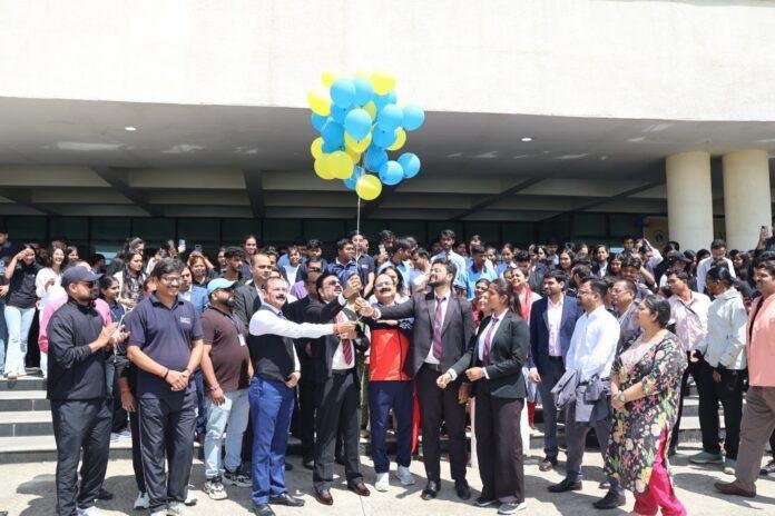 Amity University Jharkhand: ‘संगठन 2026’ स्पोर्ट्स मीट का शुभारंभ, 150 से अधिक संस्थानों के विद्यार्थी लेंगे भाग Amity University Jharkhand: ‘संगठन 2026’ स्पोर्ट्स मीट का शुभारंभ, 150 से अधिक संस्थानों के विद्यार्थी लेंगे भाग