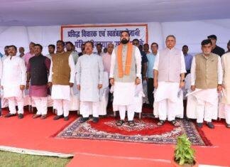 Deendayal Upadhyaya Jayanti Patna: पंडित दीनदयाल उपाध्याय की जयंती पर पटना में राजकीय समारोह, CM समेत कई नेताओं ने दी श्रद्धांजलि
