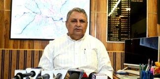 Gandak Flood Alert: वाल्मीकिनगर बराज पर 4.24 लाख क्यूसेक पानी, शाम तक 5 लाख तक पहुंचने की संभावना