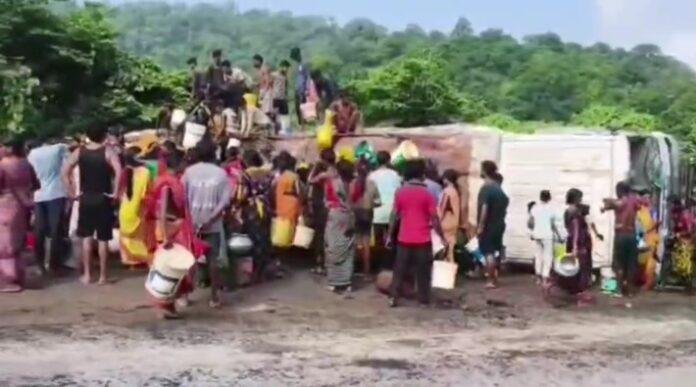 Koderma Oil Tanker Accident 1