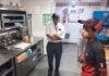 पटना में KFC, Barbeque Nation और Pizza Hut पर Food Safety विभाग की कार्रवाई, खराब पनीर और कीड़े वाली ब्रेड मिली