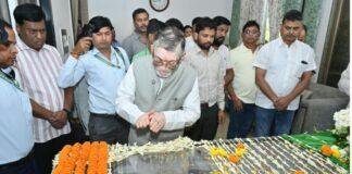 Rupi Soren: रूपी सोरेन को अंतिम विदाई, Governor संतोष गंगवार समेत कई नेताओं ने दी श्रद्धांजलि