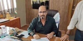 Koderma News: कोडरमा के सिविल सर्जन डॉ. अनिल कुमार गिरफ्तार, नाबालिग ने यौन शोषण का लगाया आरोप Koderma News: कोडरमा के सिविल सर्जन डॉ. अनिल कुमार गिरफ्तार, नाबालिग ने यौन शोषण का लगाया आरोप