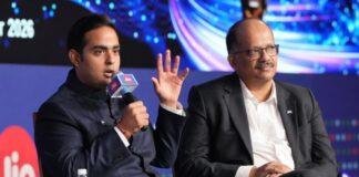 Jio IPO Listing से पहले धमाका, 100 मिनट में 100% सब्सक्राइब; निवेशकों के 10 लाख से ज्यादा आवेदन