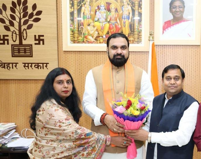 Bihar MLC Election: सम्राट चौधरी से मिले तिरहुत के नवनिर्वाचित MLC, नरेंद्र प्रसाद सिंह और बंशीधर ब्रजवासी को दी बधाई