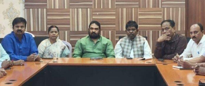giridih में JMM संगठन विस्तार की तैयारी तेज, 15 दिनों में पंचायत से वार्ड स्तर तक कमेटी बनाने का लक्ष्य