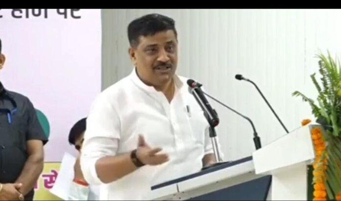 Nitish Samvad Jeevika: पटना में ‘नीतीश संवाद’, संजय झा और निशांत कुमार ने दीदियों को किया संबोधित