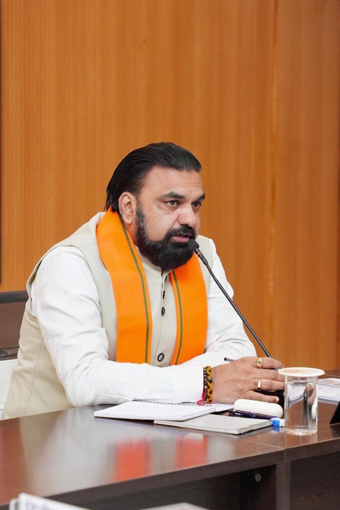 CM Samrat Choudhary Dussehra Wishes: दुर्गा पूजा और दशहरा पर CM सम्राट चौधरी का संदेश, भाईचारे के साथ पर्व मनाने की अपील