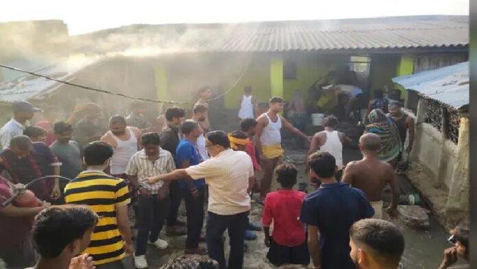 Sonbarsha Raj Fire Incident: सहरसा के मनौरी गांव में गैस सिलेंडर से लगी आग, तीन घर जलकर राख