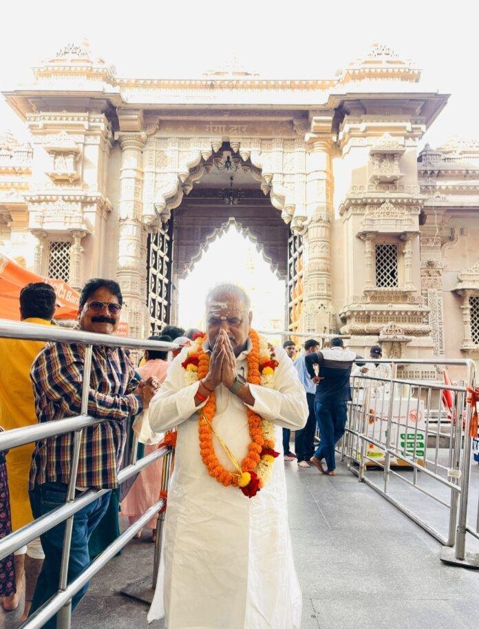 Shrawan Kumar Kashi Vishwanath Visit