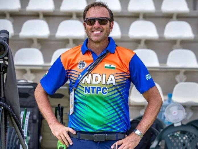 Dave Cousins Archery Coach: तीन महीने से सैलरी नहीं! भारतीय तीरंदाजी के विदेशी कोच ने दी देश छोड़ने की चेतावनी