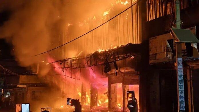 Nawada Shopping Mall Fire